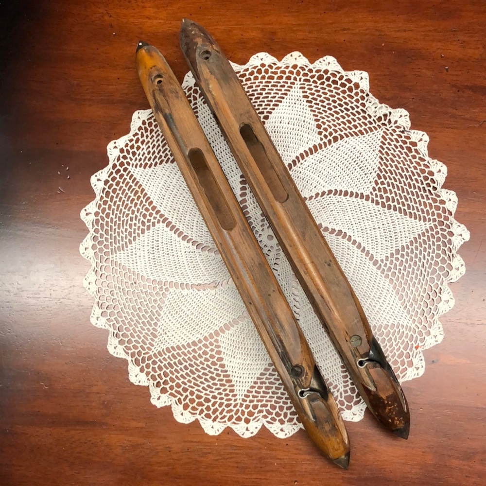 Antique Brass Tipped Shuttle Weaver Looms